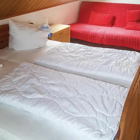 2 Bedroom Cozy Home In Nordstrand *